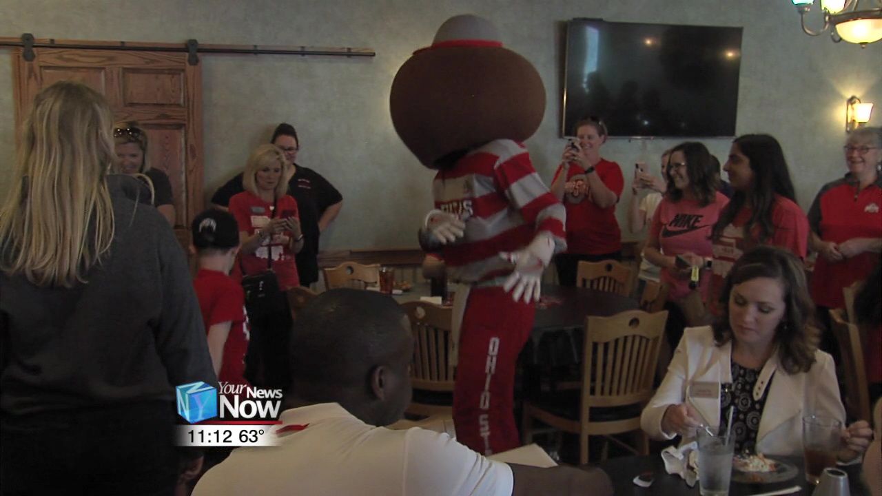 OSU Pres. Drake visits Ottawa alumni lunch.jpg